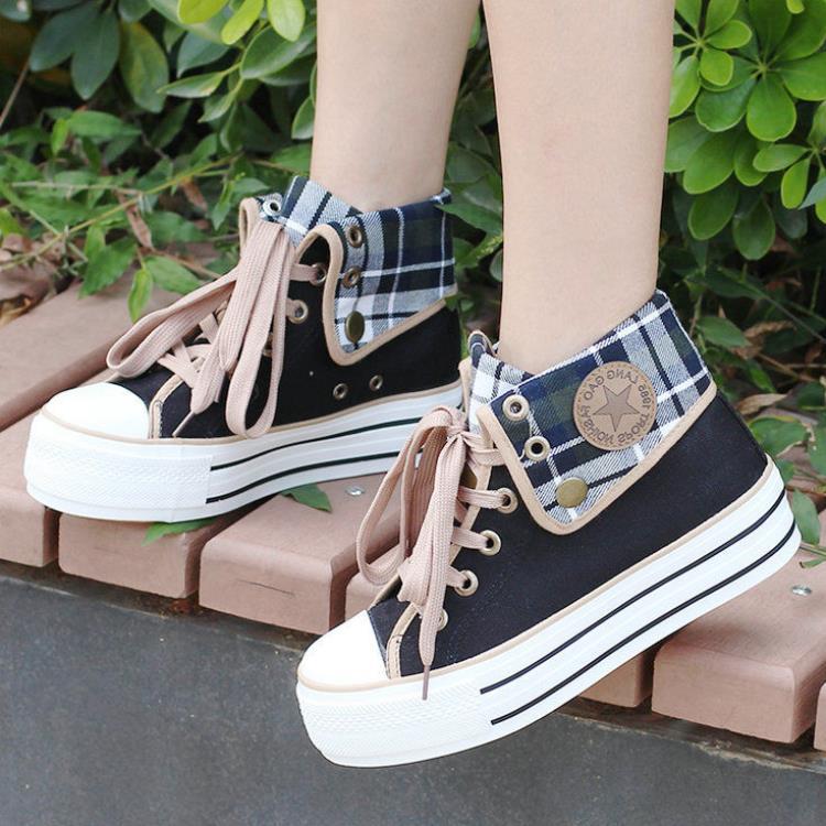 Girl Thick Soled Flat Bottom Muffin Heel Board Shoes