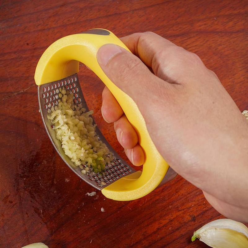 Stainless Steel Manual Curve Garlic Press