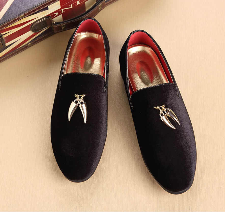 Small leather peas shoes