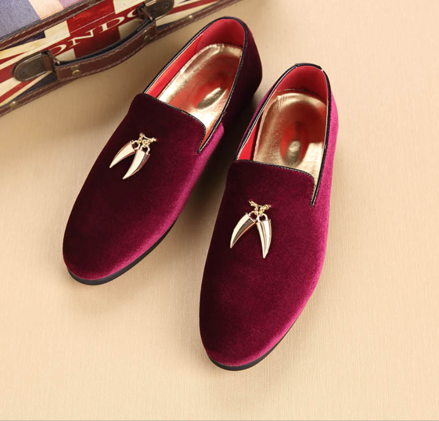 Small leather peas shoes