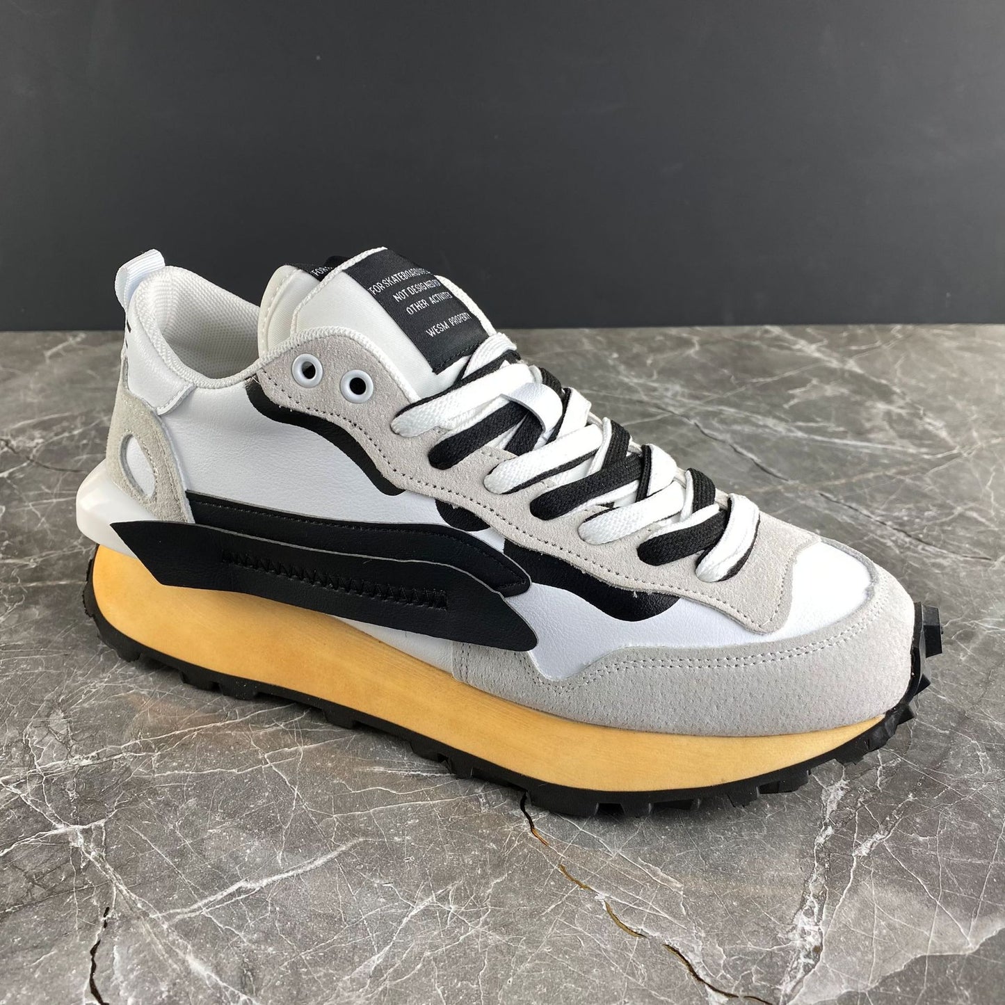 Men's Casual Sports Travel Shoes