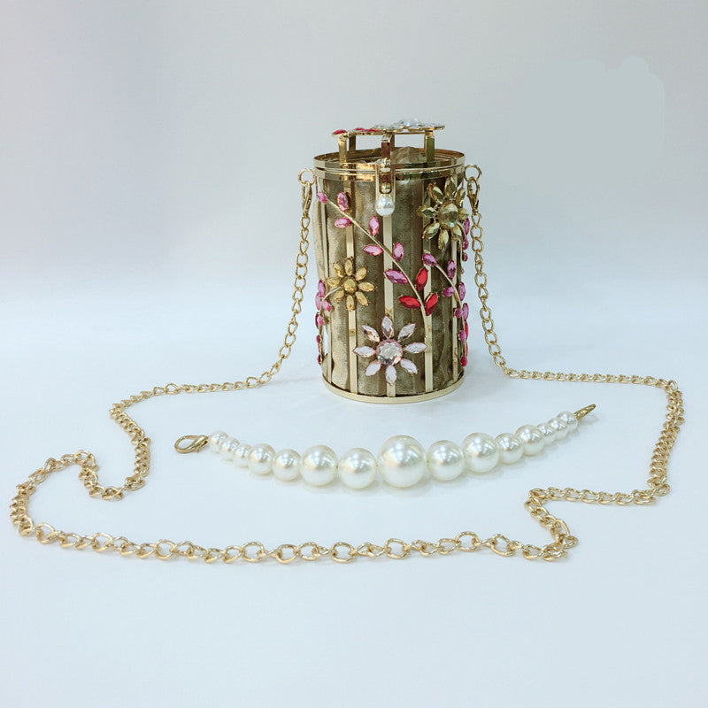 Women Evening Bag New Cute Round Pearl Luxury Designer Metallic Bags