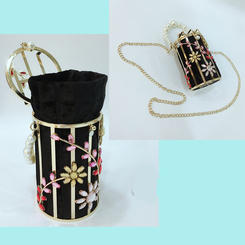 Women Evening Bag New Cute Round Pearl Luxury Designer Metallic Bags