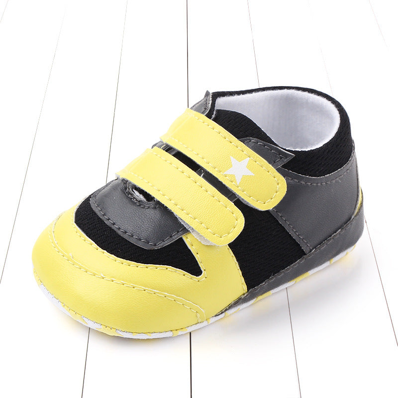 Small sneakers soft-soled baby shoes