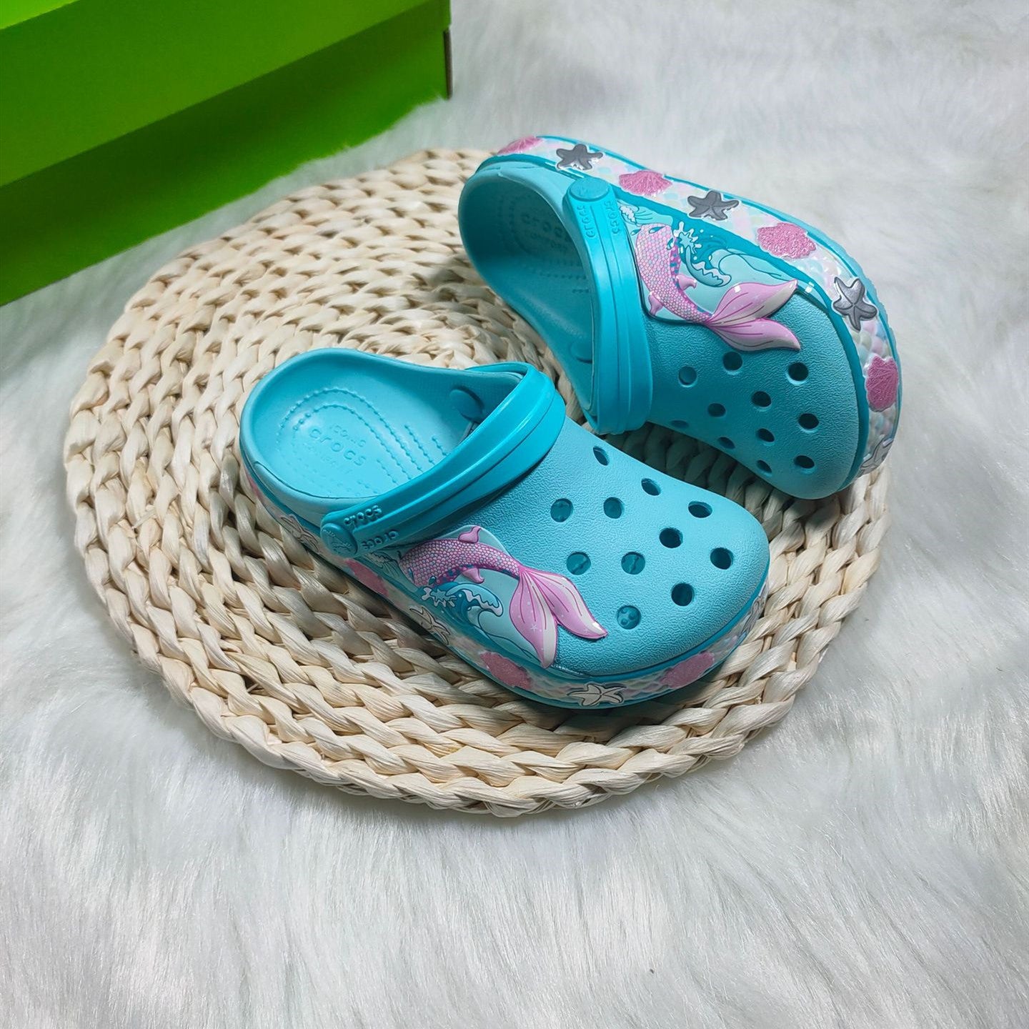 Children's Pattern Cartoon Fun College Hole Shoes