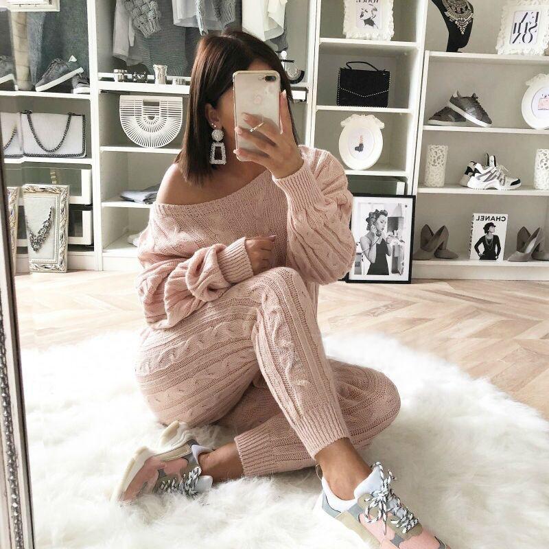 One shoulder, one sweater, female