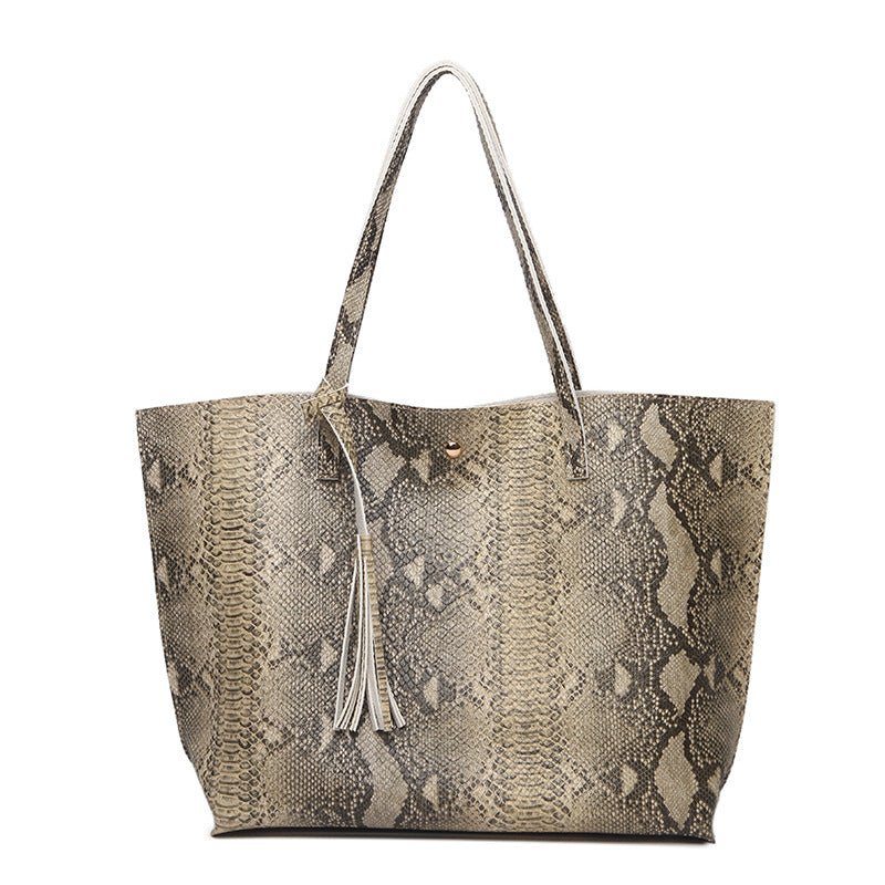 Fashion Forward: Euro-American Snake Print Bag