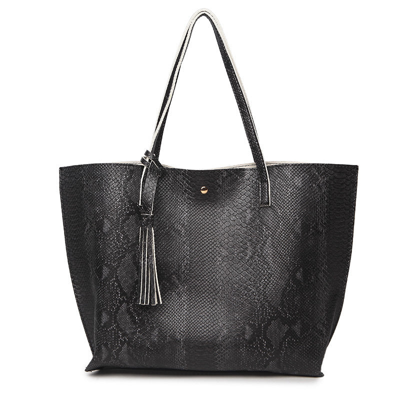 Fashion Forward: Euro-American Snake Print Bag