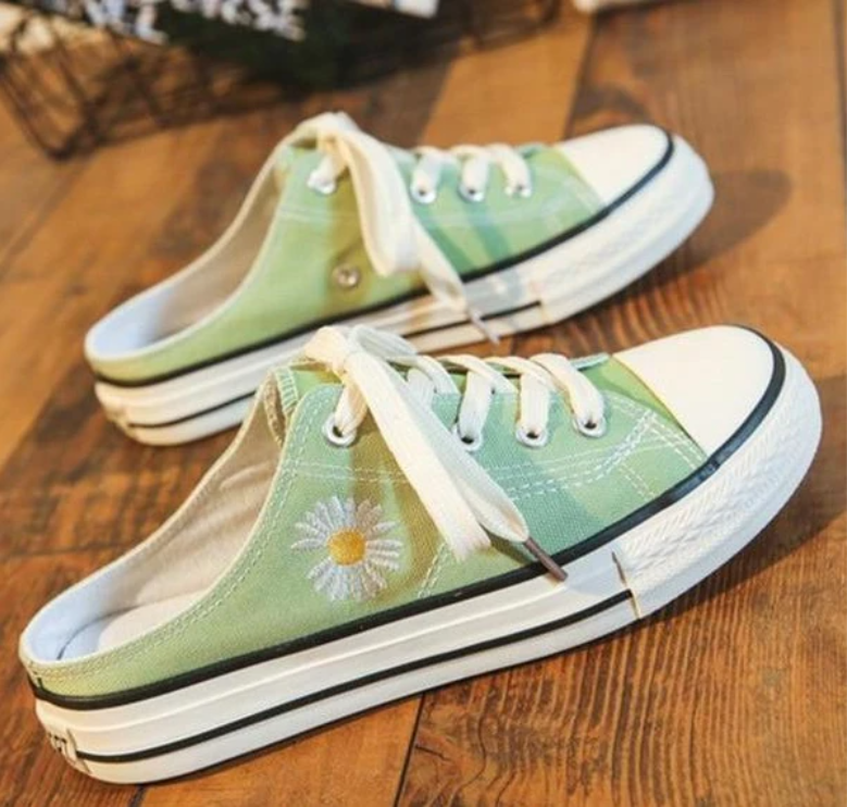 Little daisies half drag canvas shoes
