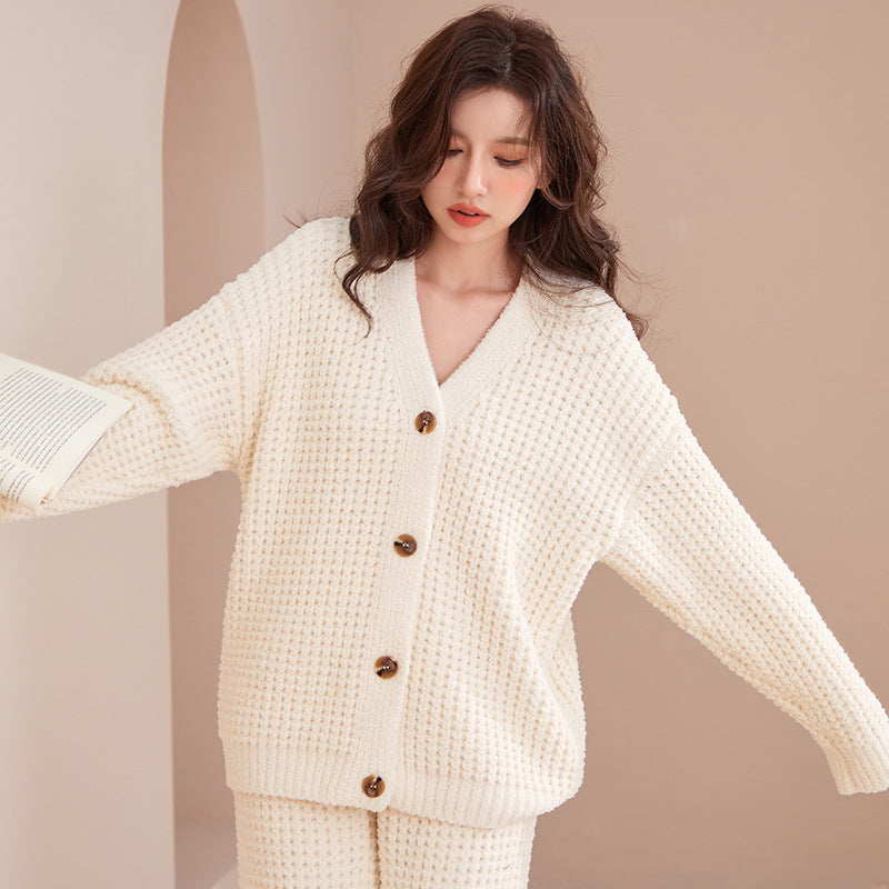 Women's Suit Can Be Worn Outside