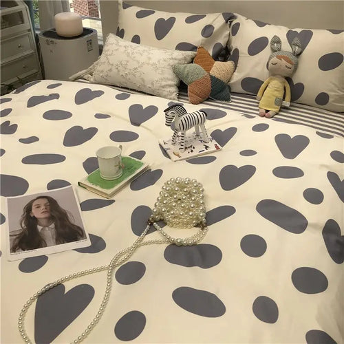 Student Minimalist Four Piece Dormitory Bedding Set