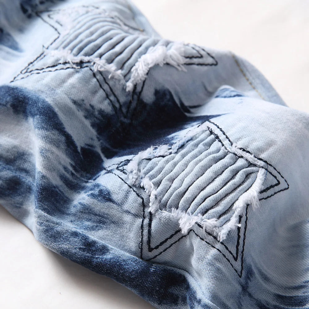 Men Pleated Stars Patch Tie and Dye Stretch Denim