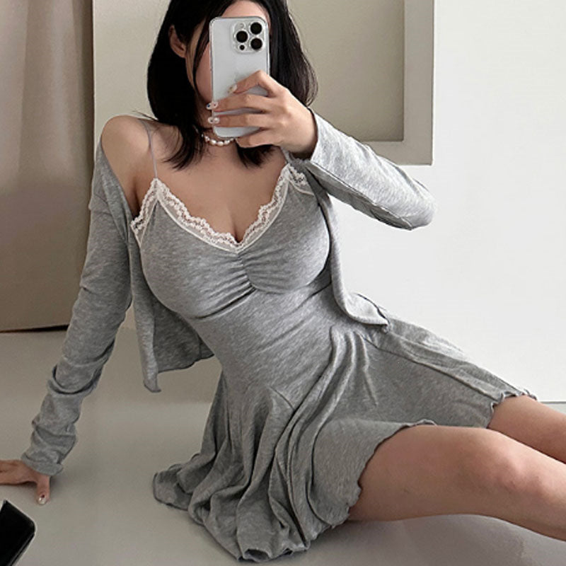 Lace Stitching Pleated Sling Dress