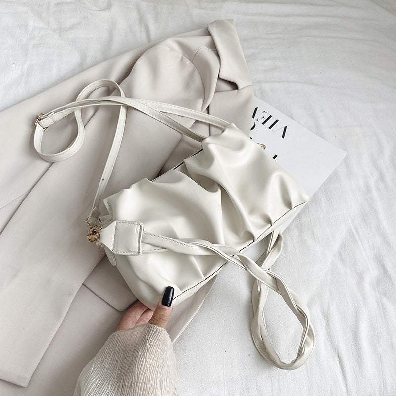Power Chic: Double Strap Designer Crossbody!