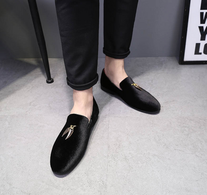 Small leather peas shoes