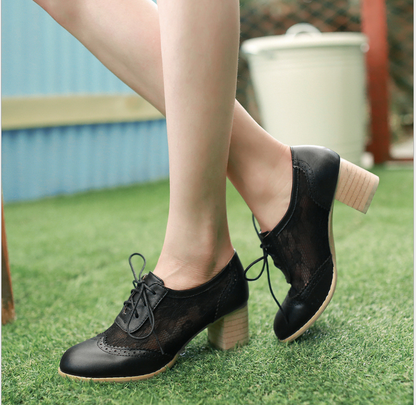 Thick and round head lace single shoes