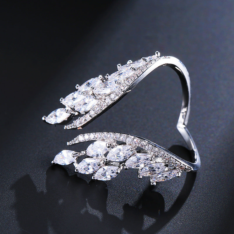 Exquisite Women's Rhinestone Rings Personalized Jewelry