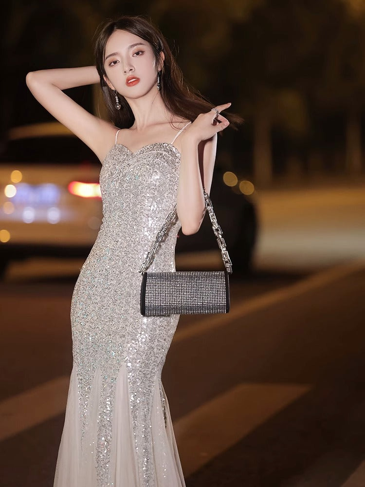 High-end Elegant Silver Sequined Fishtail Evening Dress