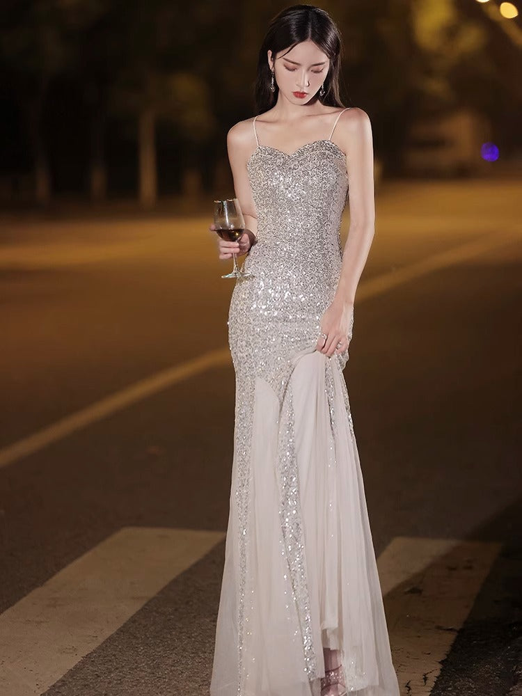 High-end Elegant Silver Sequined Fishtail Evening Dress