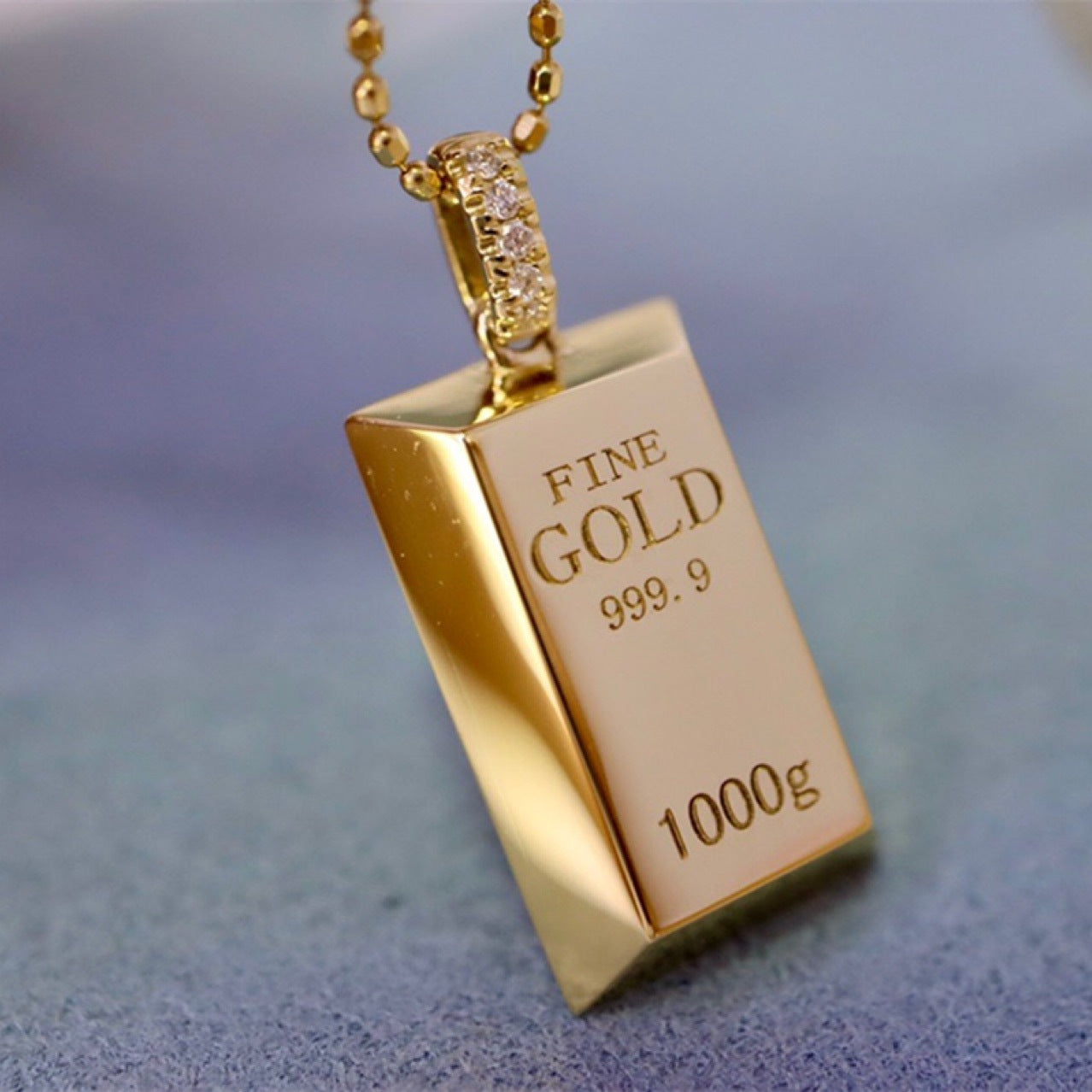 Au750 Gold Gold Bar Natural Diamond Pendant Necklace
